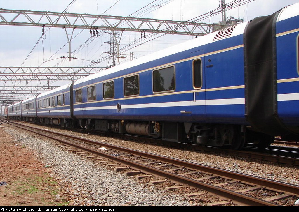 SAR Blue Train Semi-Luxury Carriage, Side B
